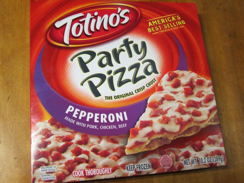 totinos_pepperoni_party_pizza_01.JPG