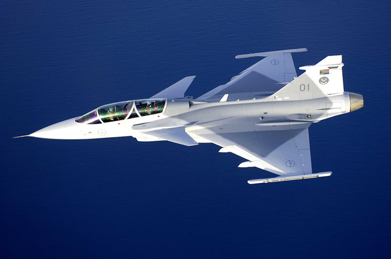 Saab+Jas+39+Gripen+Fighter+Jet.jpg