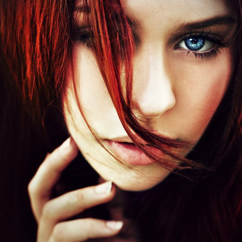 beautiful-blue-eyes-girl-redhead.jpg