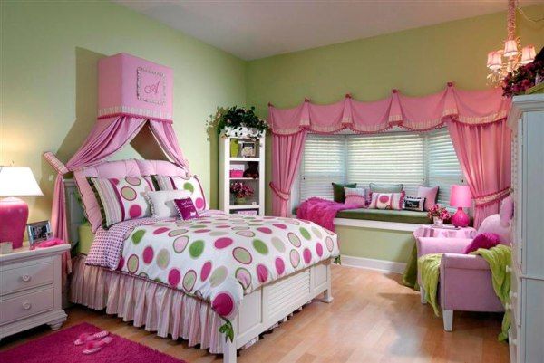 room-for-teens-girl-pink-picture2.jpg
