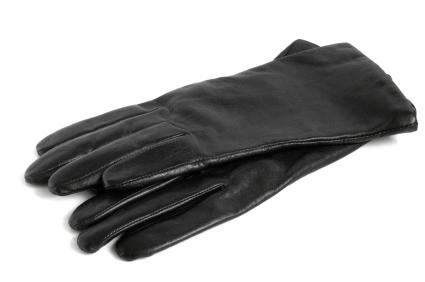 141189-425x282-black-simple-leather-gloves.jpg