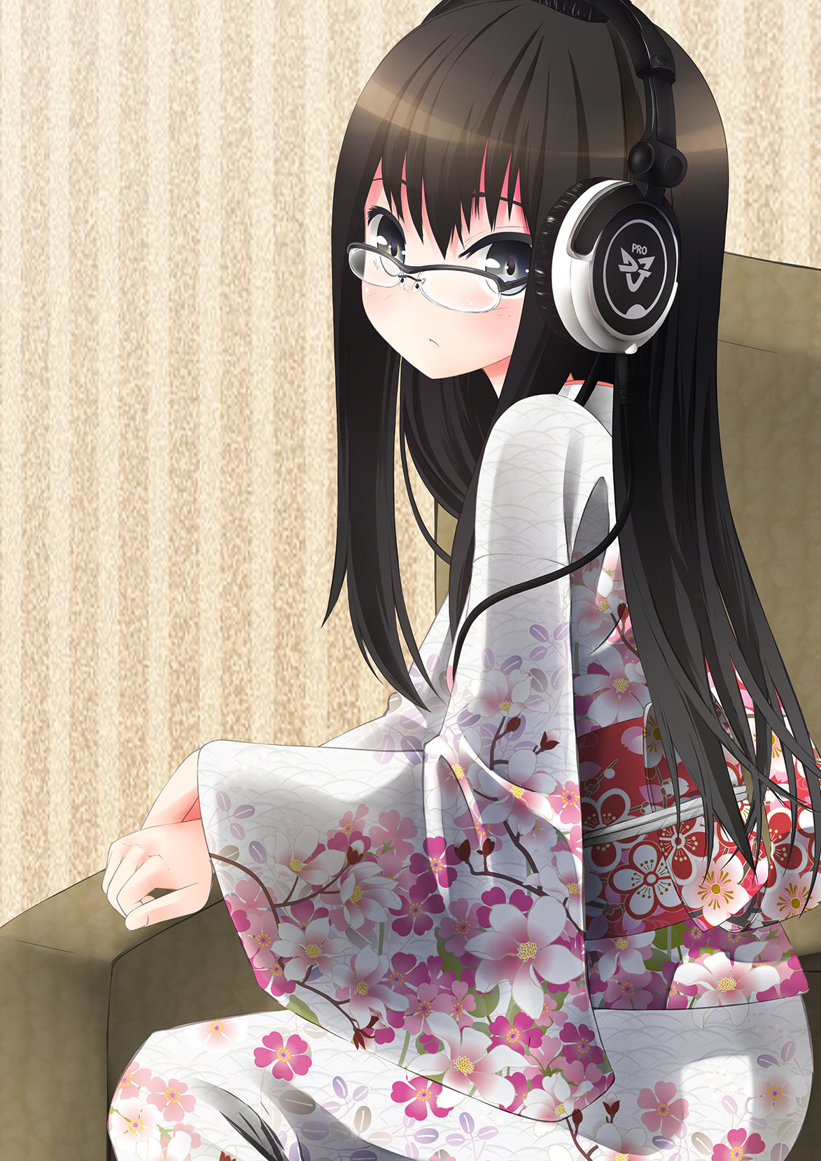 long_black_hair_kimono_glasses_headphones_by_ekakibitohane-d6104qi.jpg