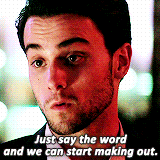 Connor-Walsh-gifs-how-to-get-away-with-murder-37648707-160-160.gif