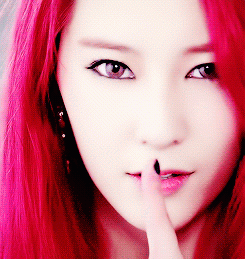 Krystal_Jung_Red_Hair_f(x)_Rum_Pum_Pum_Pum_MV_GIF_(2).gif