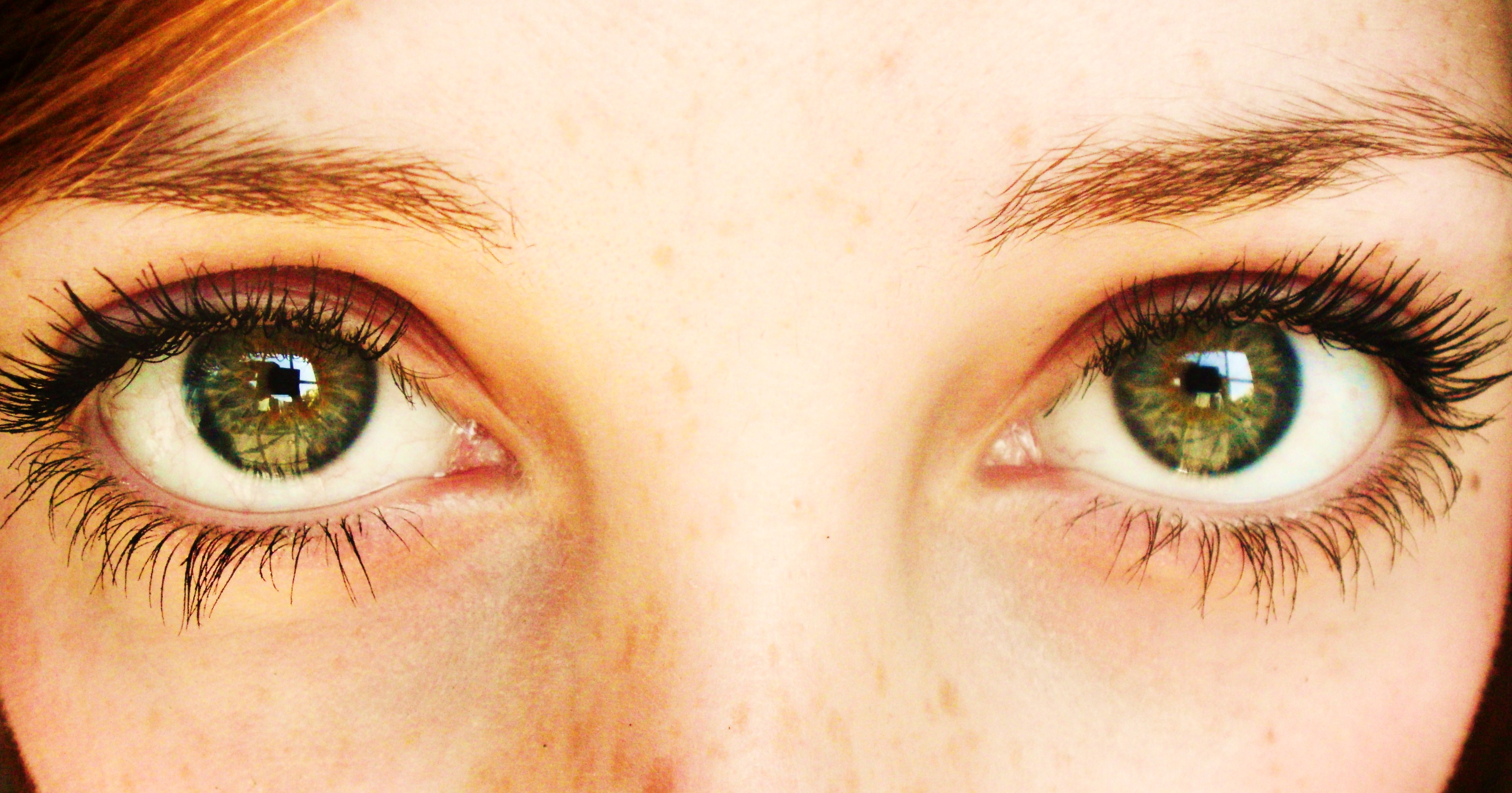 green_eyes_by_pixielixa.jpg