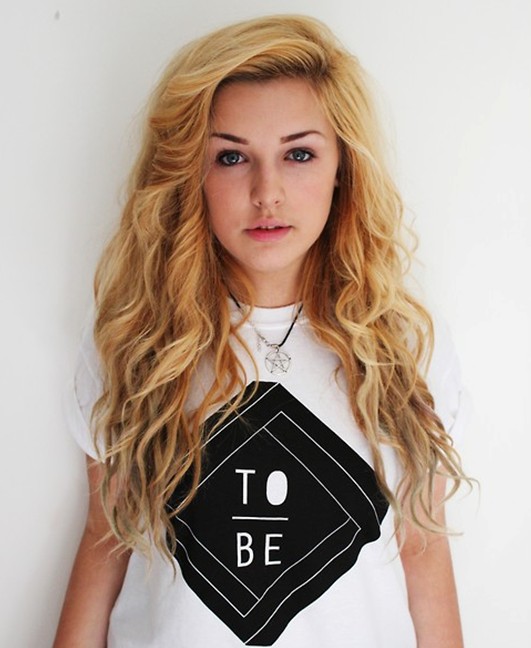 Loose-Curly-Hairstyles-for-Teenage-Girls-Ombre-Hair.jpg