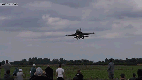 1411577059_low_flying_fighter_jet.gif