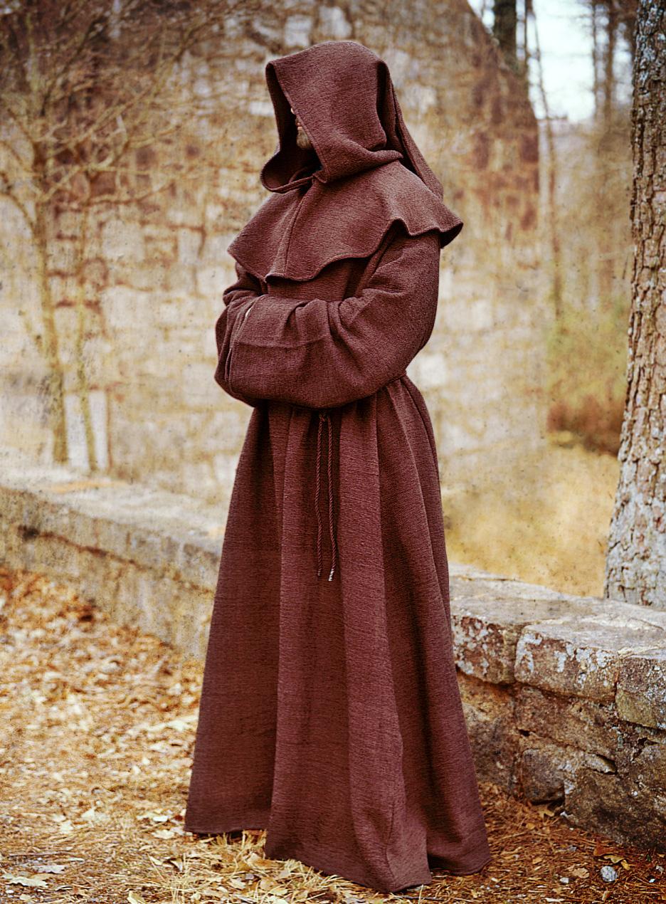Старинный русский плащ 6. Монахи капуцины. Средневековая католическая монах мантия. Монахи капуцины одежда. Ряса средневекового монаха.