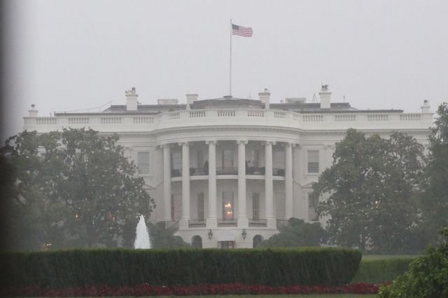 white-house-rain.jpg