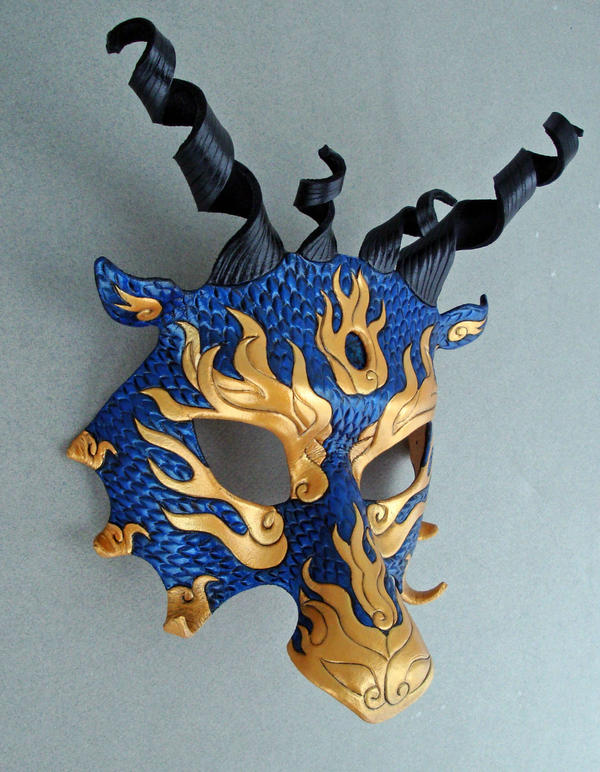 blue_gold_asian_dragon_mask_by_merimask.jpg