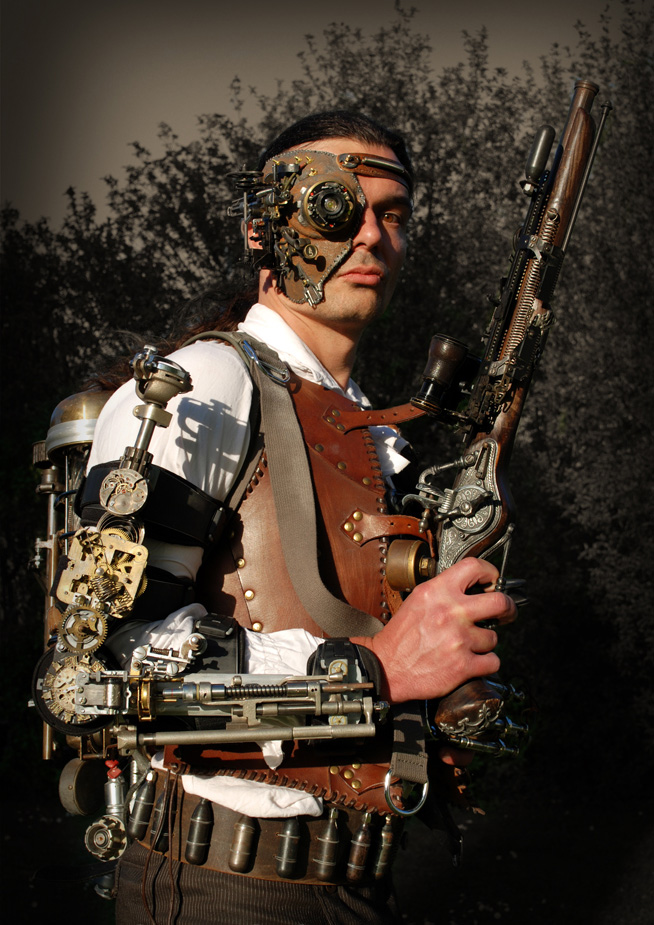 Steampunk_outfit_mask.jpg