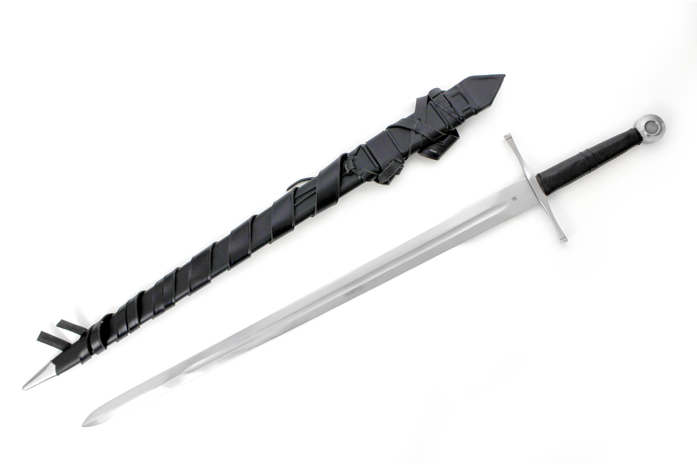 two-handed-norman-sword-with-scabbard-1336.jpg